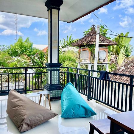 Surfers House Batu Bolong - Adults Only Hostel Canggu Buitenkant foto