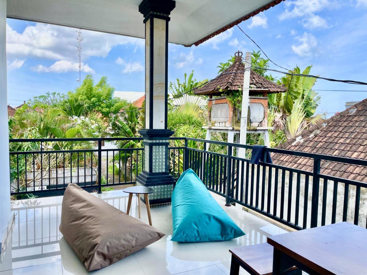 Surfers House Batu Bolong - Adults Only Hostel Canggu Buitenkant foto