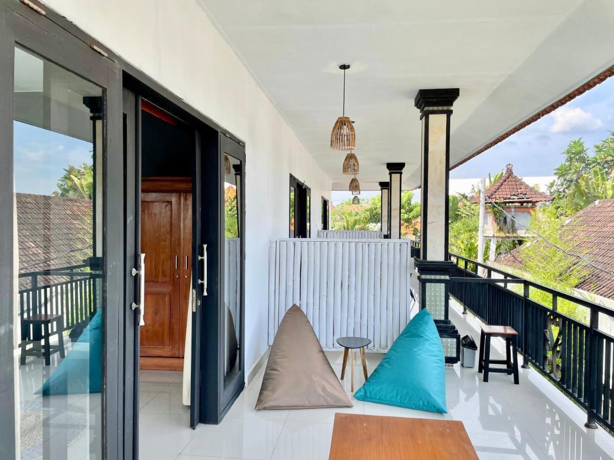 Surfers House Batu Bolong - Adults Only Hostel Canggu Buitenkant foto